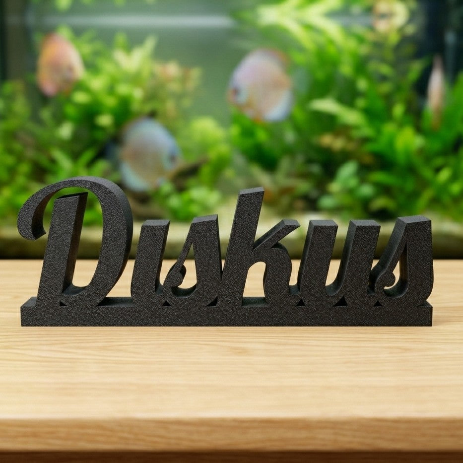 Diskus Schriftzug Deko (ca. 15 cm) – Hochwertiges PETG Aquarium Ornament - DS+